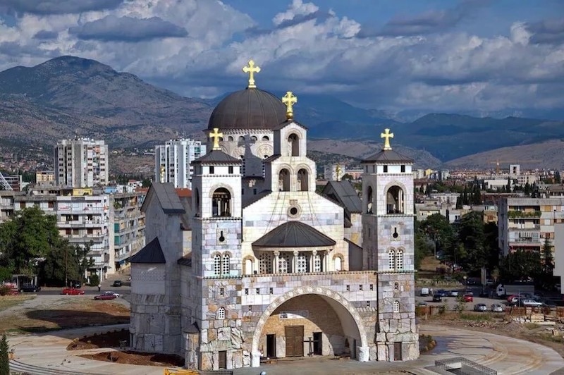 Столицы Черногории и дегустация вина в погребах Плантаже